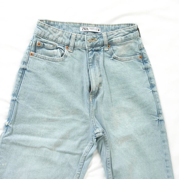 Zara Mom Fit Jeans with a High Waist - Picture 3 of 6